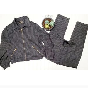 polyester sweatsuit